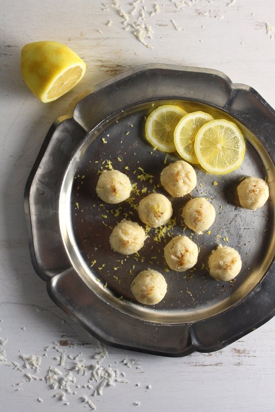Collagen Lemon Zingers bites